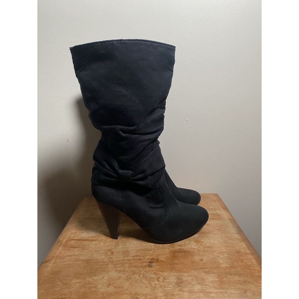 Women's Vintage Black Slouchy Calf High Boots Sz 8